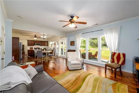 Living - 3545 River Summit Trl, Duluth, GA 30097 photo 4 of 4