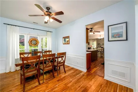 Dining - 3545 River Summit Trl, Duluth, GA 30097 photo 2 of 4