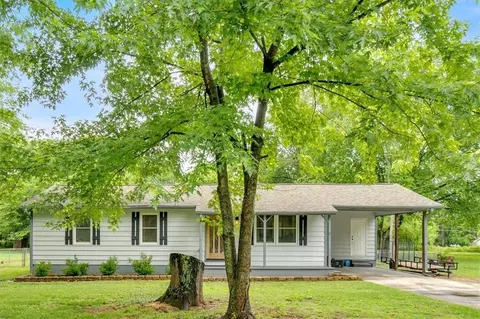 112 Duncan Dr SW, Cartersville, GA 30120