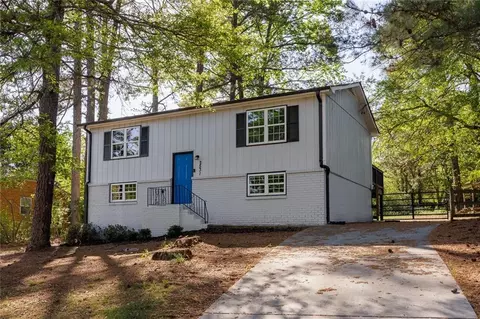 2531 Ridgecrest Dr NW, Kennesaw, GA 30152