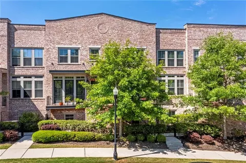 57 Weston Dr #13, Atlanta, GA 30328