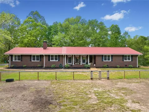 Exterior - 751 Upper Burris Rd, Canton, GA 30114 photo 2 of 20