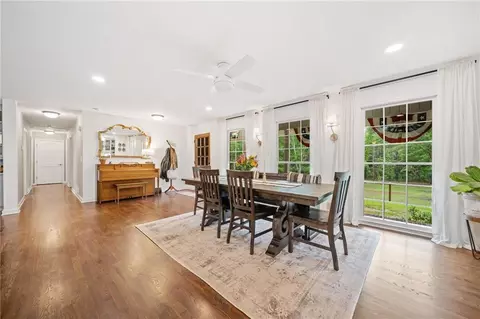 Dining - 751 Upper Burris Rd, Canton, GA 30114 photo 3 of 3