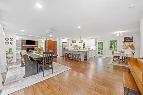 751 Upper Burris Rd, Canton, GA 30114