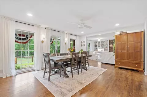 Dining - 751 Upper Burris Rd, Canton, GA 30114 photo 2 of 3