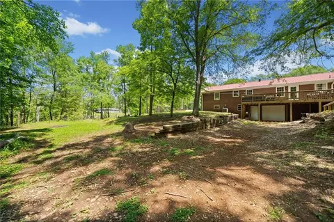 Exterior - 751 Upper Burris Rd, Canton, GA 30114 photo 9 of 20