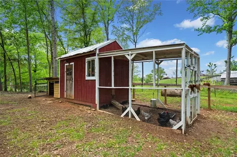 Exterior - 751 Upper Burris Rd, Canton, GA 30114 photo 18 of 20
