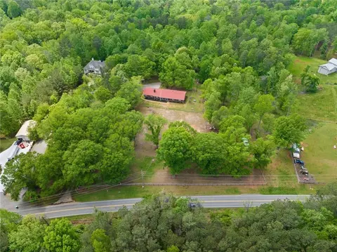 View/Area - 751 Upper Burris Rd, Canton, GA 30114 photo 2 of 5