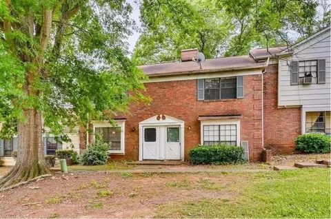 6593 Sleepy Hollow Ln, Morrow, GA 30260