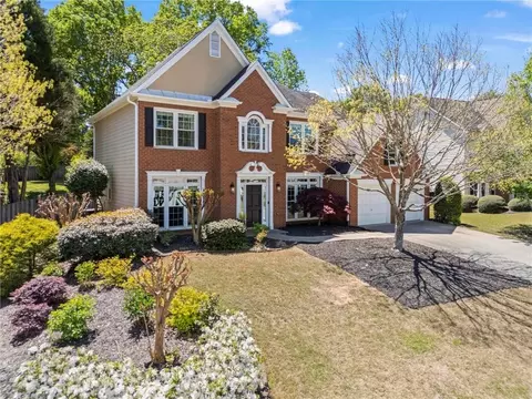 920 Pebblestone Ct, Alpharetta, GA 30009