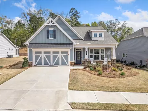 221 Hickory Bluffs Pkwy, Canton, GA 30114