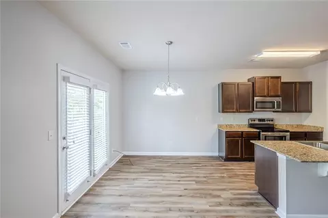 1003 Eldon Ln, Fairburn, GA 30213 photo 10