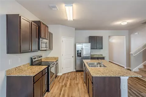 1003 Eldon Ln, Fairburn, GA 30213 photo 7