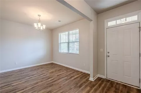 1003 Eldon Ln, Fairburn, GA 30213 photo 2