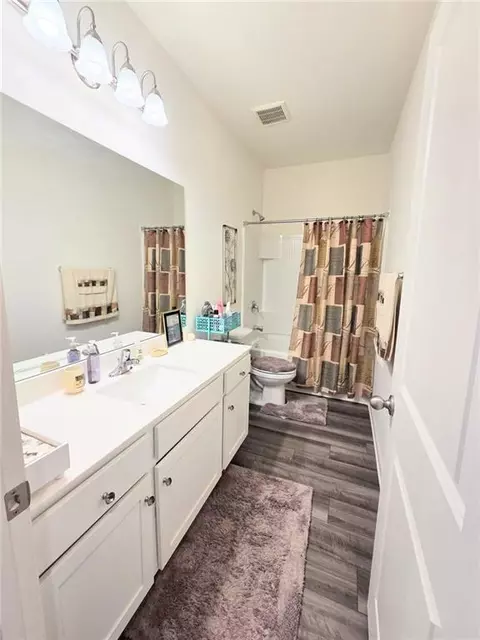 Bath - 288 Mccall Way, Monroe, GA 30655 photo 3 of 4