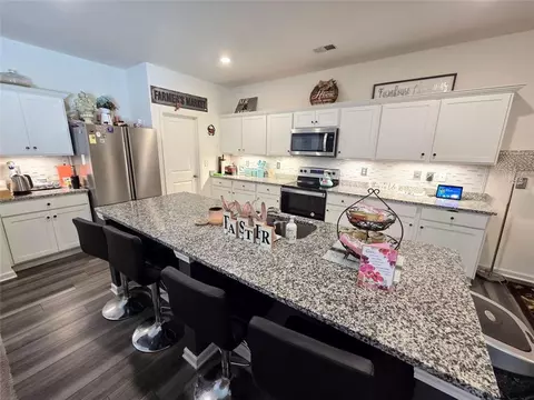 Kitchen - 288 Mccall Way, Monroe, GA 30655 photo 4 of 4