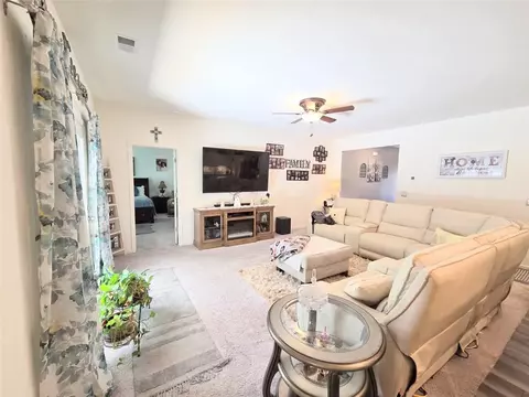 Living - 288 Mccall Way, Monroe, GA 30655 photo 2 of 4