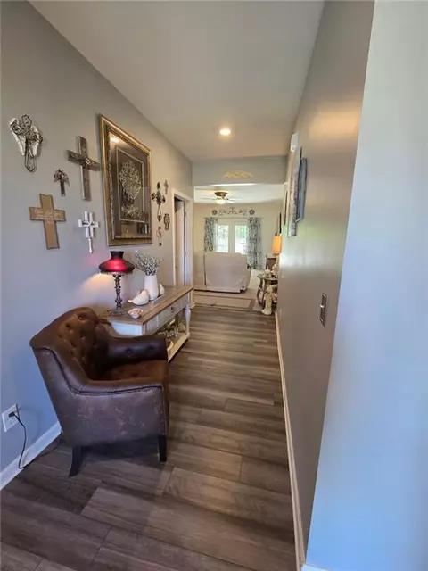 Entry Way - 288 Mccall Way, Monroe, GA 30655 photo 2 of 3