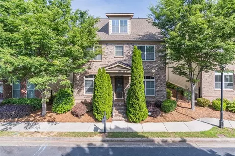 486 Raven Brook Ln, Suwanee, GA 30024