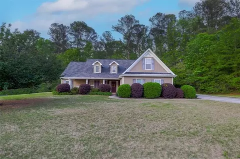 152 Cooper Creek Dr, Dallas, GA 30157