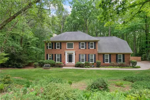 1440 Sandford Trl SW, Lilburn, GA 30047