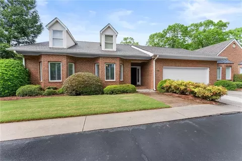 3109 Dunlap Dr #D, Gainesville, GA 30506