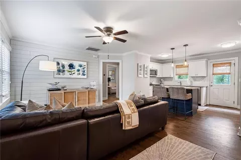 2171 Plantation Ln, Chamblee, GA 30341 photo 2