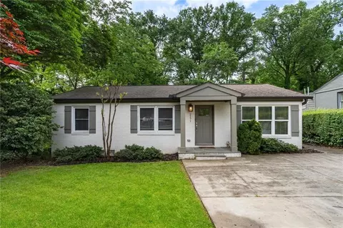 2171 Plantation Ln, Chamblee, GA 30341 photo 1