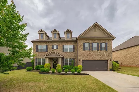 590 Birkdale Dr, Fairburn, GA 30213