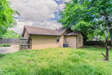Exterior - 1615 Enchanted Forest Dr, Conley, GA 30288 photo 4 of 6