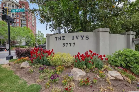 25 Ivy Gates NE, Atlanta, GA 30342