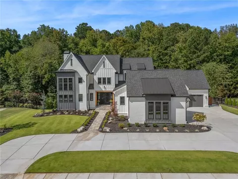 728 Creekside Bnd, Alpharetta, GA 30004