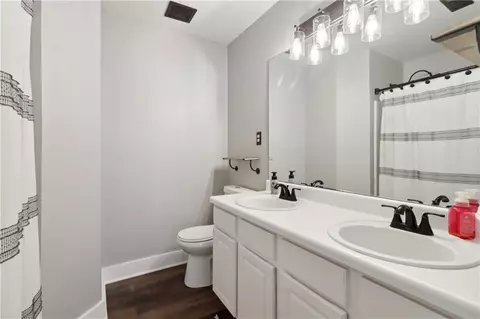 Bath - 3618 Berkeley Ct #IV-A, Duluth, GA 30096 photo 3 of 5