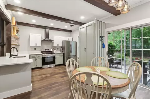 Kitchen - 3618 Berkeley Ct #IV-A, Duluth, GA 30096 photo 3 of 5