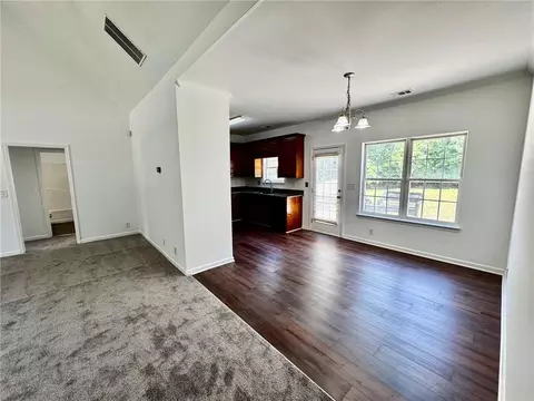 Living - 20 Chapman Way, Covington, GA 30016 photo 4 of 6
