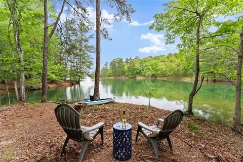 6548 Gaines Ferry Rd, Flowery Branch, GA 30542