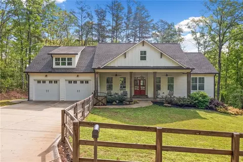 672 Dogwood Dr, Ball Ground, GA 30107