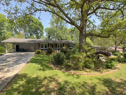4360 Pleasant Forest Dr, Decatur, GA 30034
