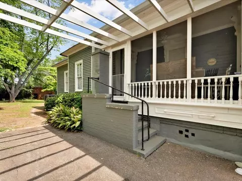 Exterior - 207 E Thompson St, Thomaston, GA 30286 photo 6 of 17