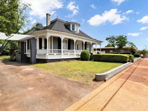 Exterior - 207 E Thompson St, Thomaston, GA 30286 photo 17 of 17