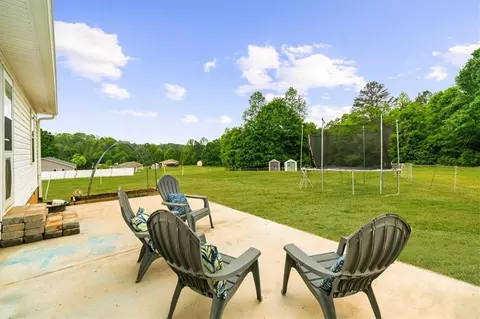 Exterior - 1012 Cawthon Rd, Toccoa, GA 30577 photo 8 of 10