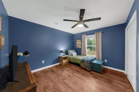 Bedroom - 1012 Cawthon Rd, Toccoa, GA 30577 photo 4 of 5