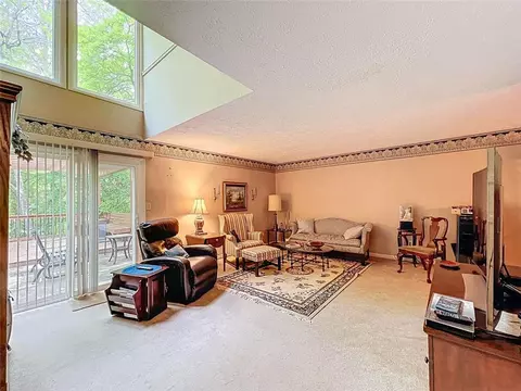 3220 Stoney Acres Dr NW, Kennesaw, GA 30152