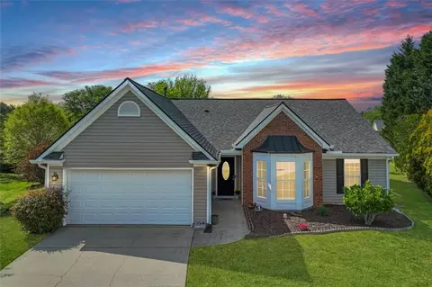 2602 Midler Ct, Buford, GA 30519