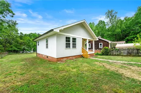 635 3rd Shannon St, Calhoun, GA 30701 photo 2