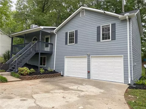 214 Sweetwater Cir, Powder Springs, GA 30127