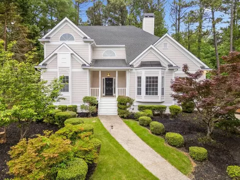 1633 Clifton Downs Ct, Kennesaw, GA 30144