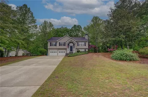 332 Red Fox Dr, Canton, GA 30114