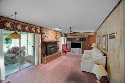 Living - 110 Otelia Ln, Covington, GA 30014 photo 1 of 2