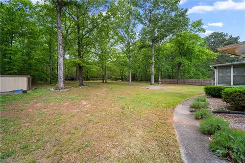 Exterior - 110 Otelia Ln, Covington, GA 30014 photo 8 of 9